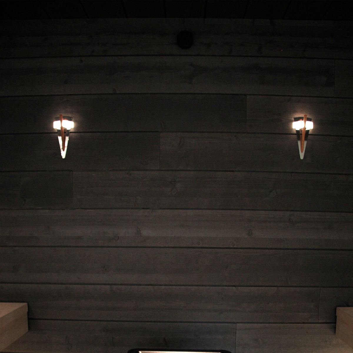 Torch lighting fixture